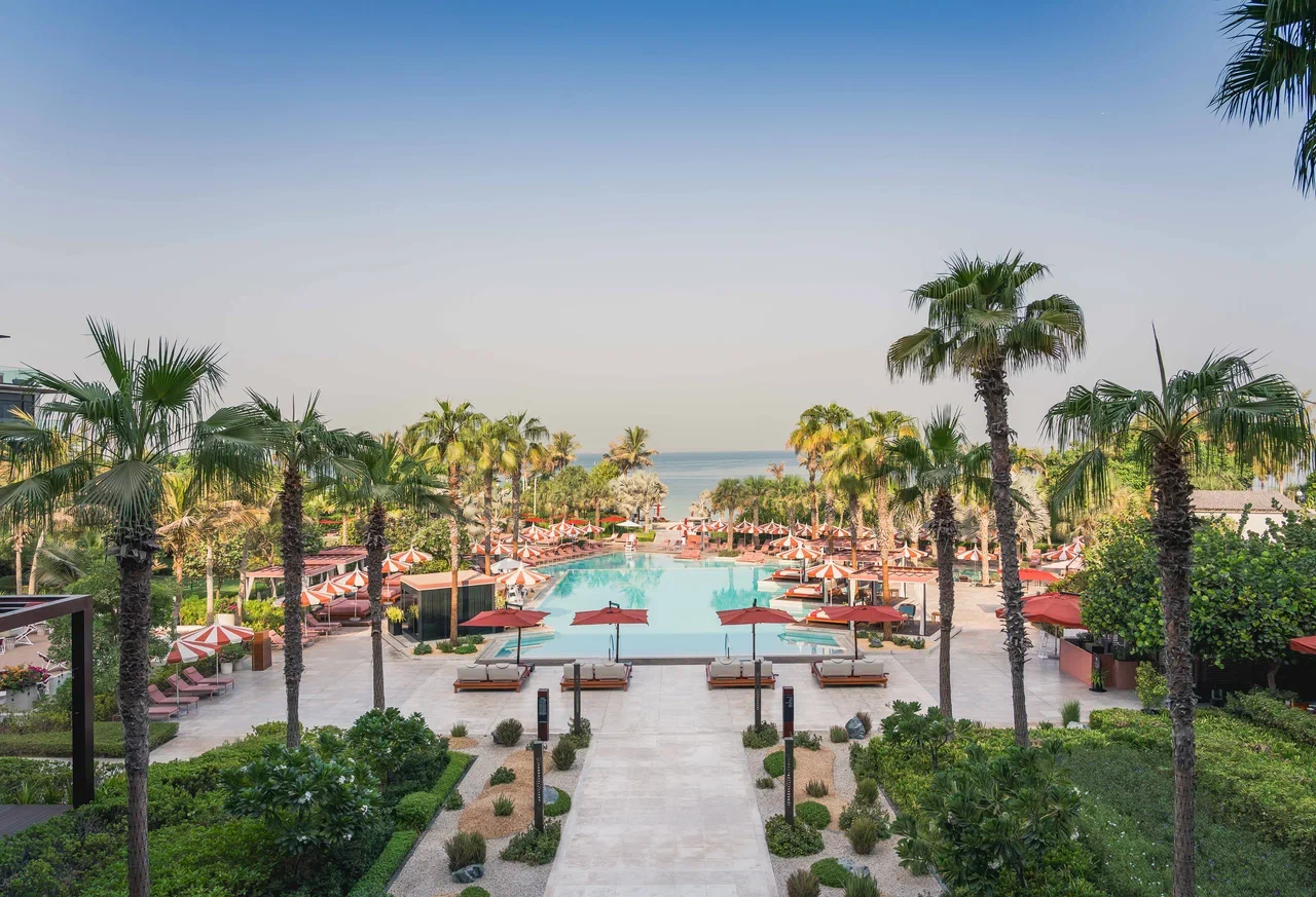 "Banyan Tree", "Delano", "Noku" və "Sea Breeze": Yeni İl üçün mükəmməl səyahət ideyaları