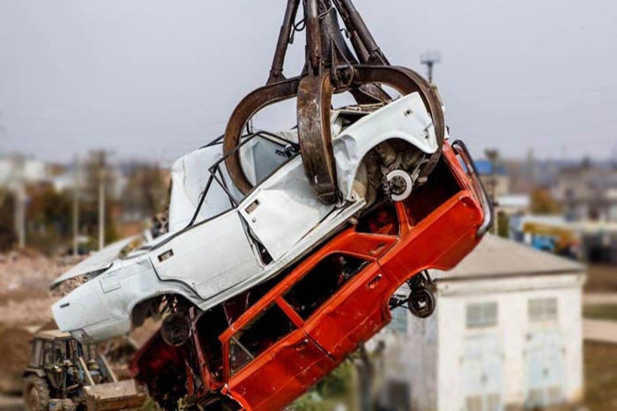 Köhnə avtomobili olanların diqqətinə: Təhvil ver, pulunu al