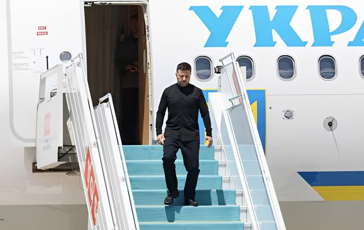Zelenskinin təyyarəsi dron hücumu təhlükəsi ilə üzləşib